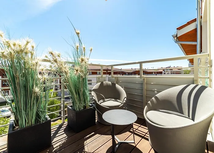 Black Pearl - Neptun Park By Oneapartments